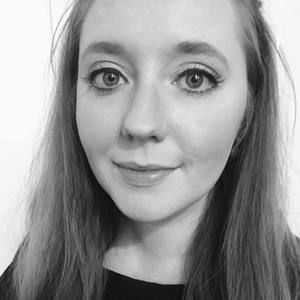 Meet your Posher, Holly